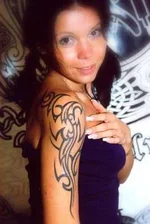 10tatoo_women_10_017.webp