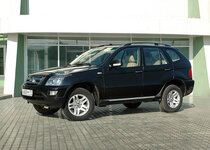 ShuangHuan_SCEO_SUV 5 door_2006.jpg