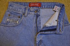 399550896_2_1000x700_dzhinsy-cross-jeans-kachestvennye-pryamye-poyas-72-sm-fotografii.jpg