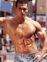 men_2100.webp