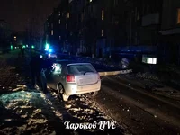 E33IVUd-GuE.webp