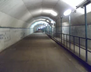 002.webp