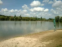 Ac0_5_2VVTQ.webp