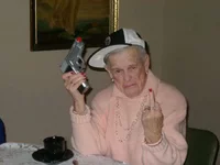 babushka_gangster2.webp
