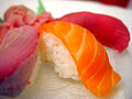 120px-Salmon_sushi_cut.jpg