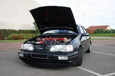 Sierra_Cosworth_engine_01.webp